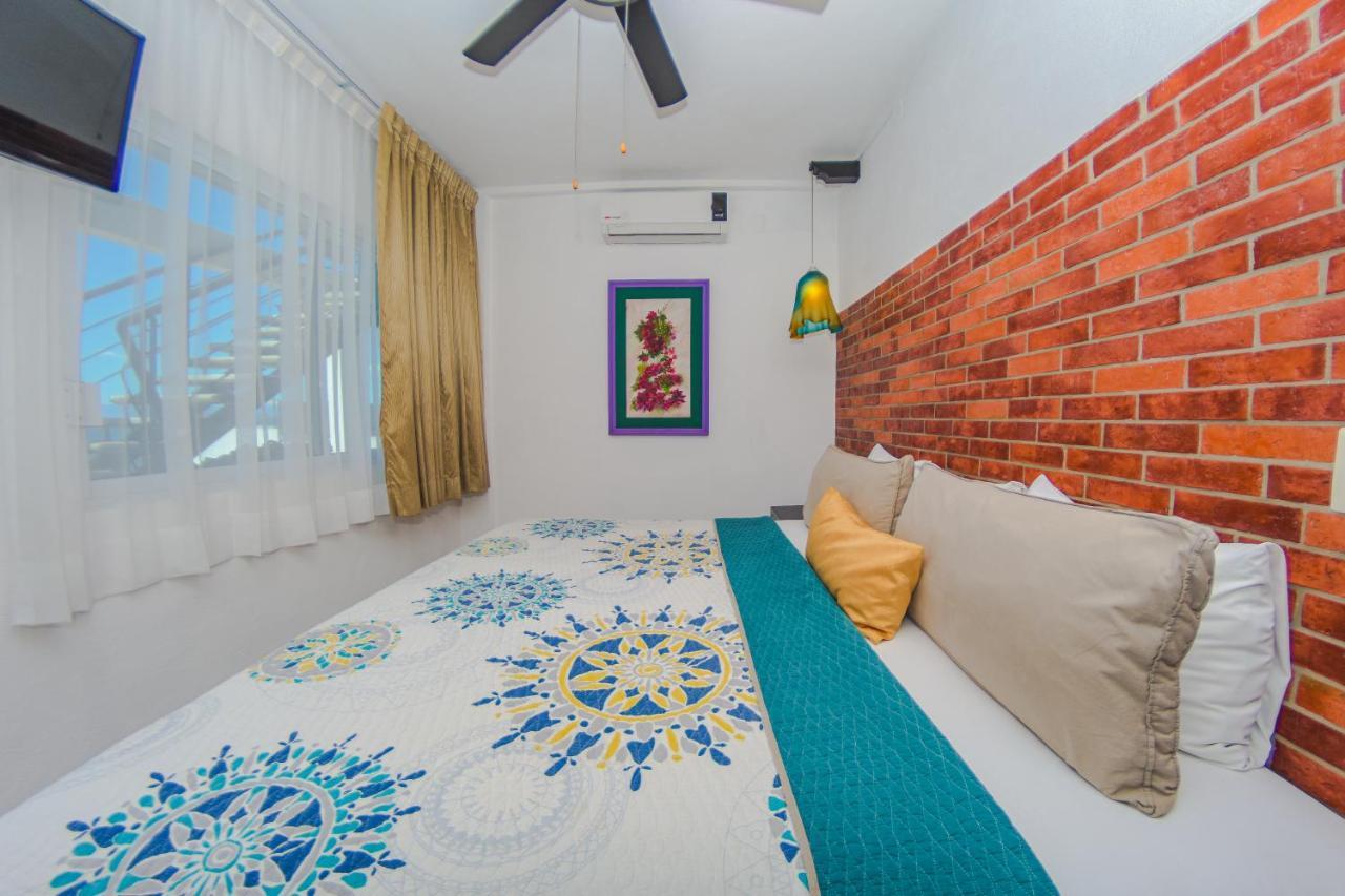 Hotel Suites Nadia Puerto Vallarta Buitenkant foto