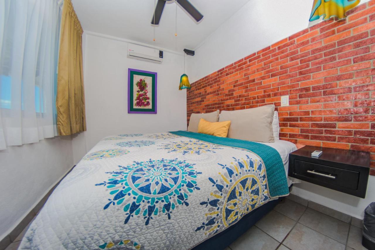 Hotel Suites Nadia Puerto Vallarta Buitenkant foto