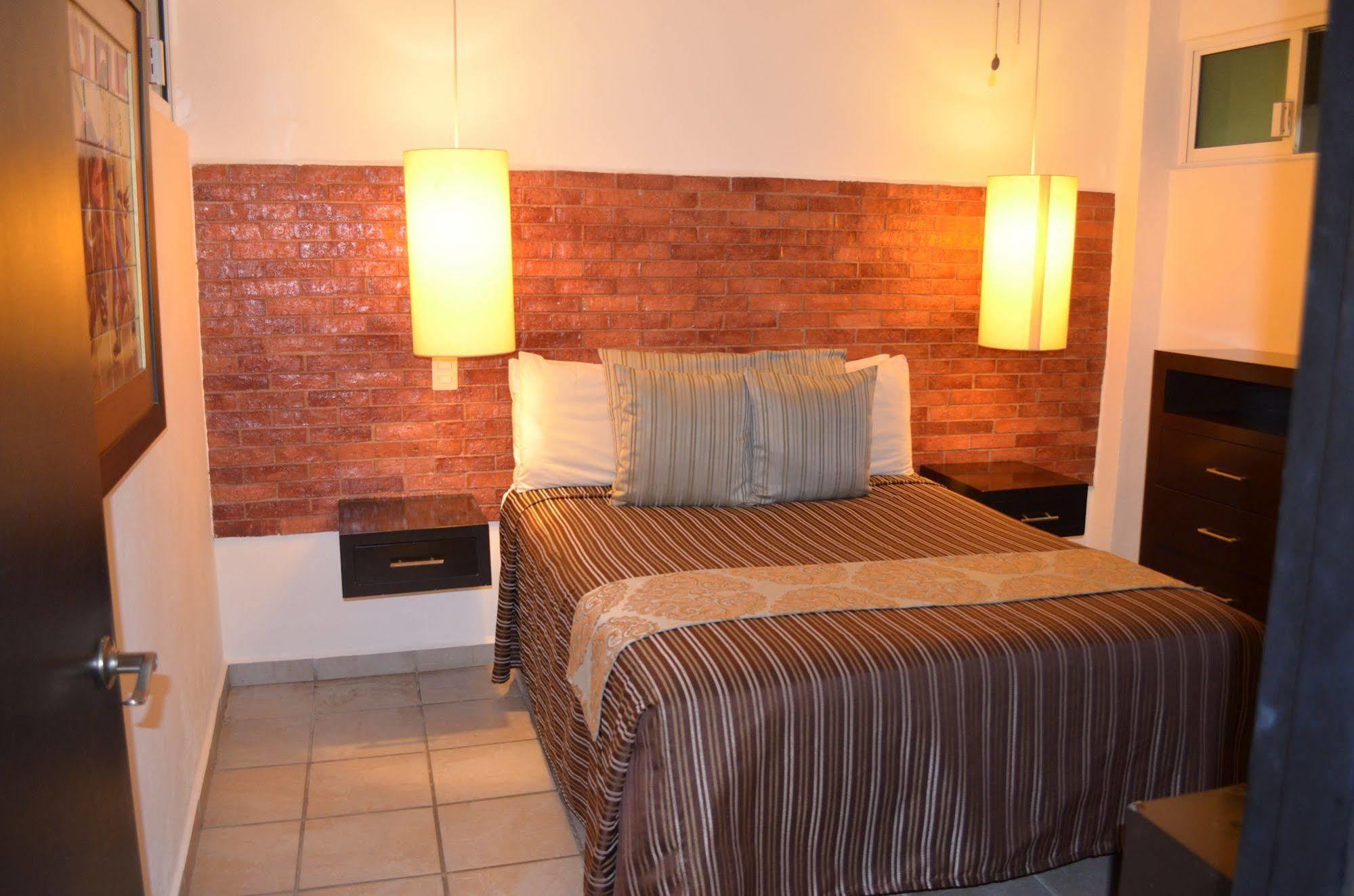 Hotel Suites Nadia Puerto Vallarta Buitenkant foto